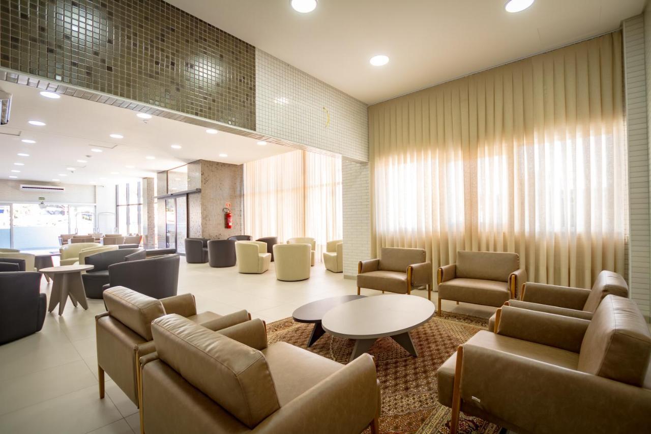 Hotel Confiance Barigui Curitiba Luaran gambar