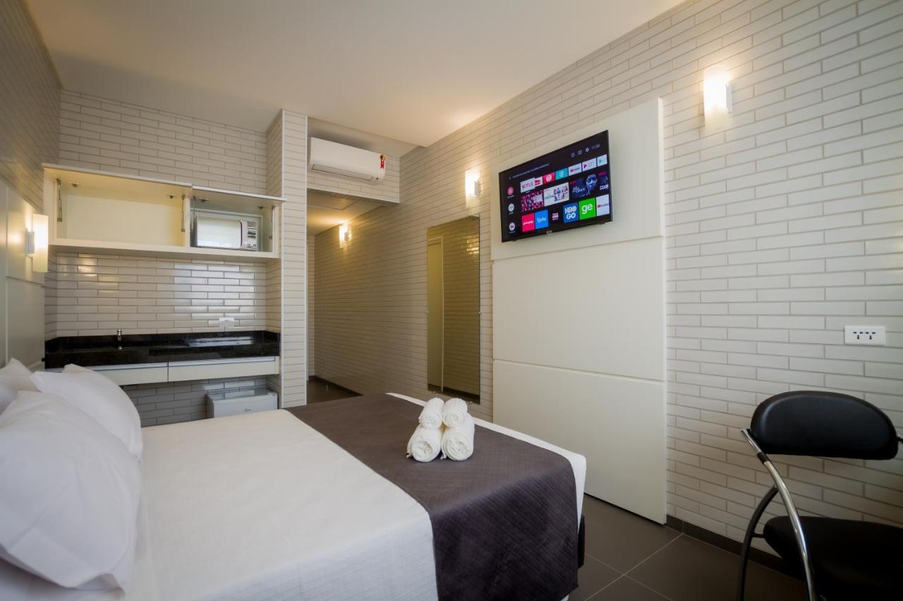 Hotel Confiance Barigui Curitiba Luaran gambar